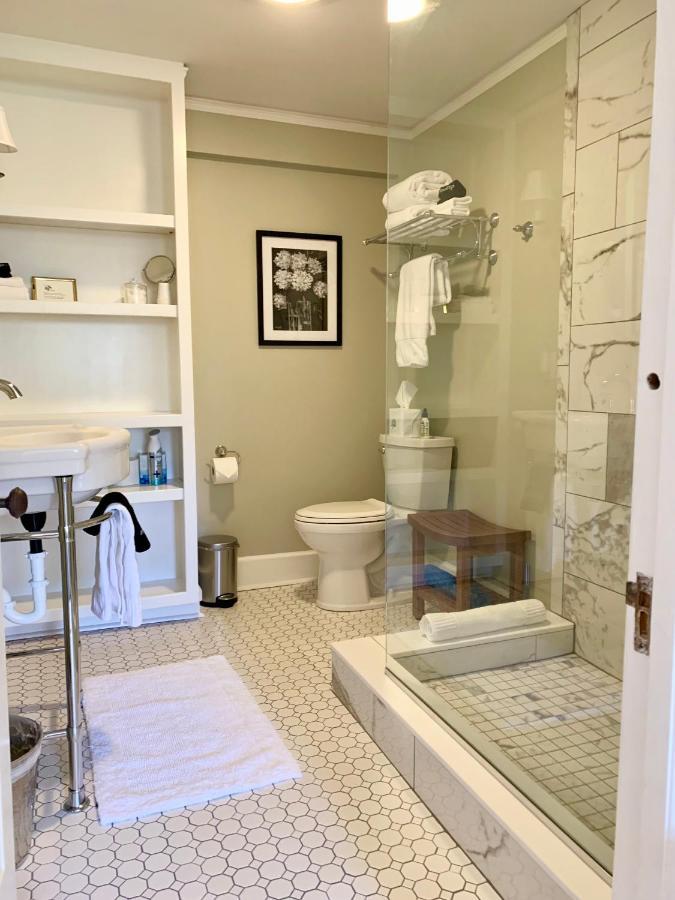 Pinecrest Bed & Breakfast Asheville Esterno foto