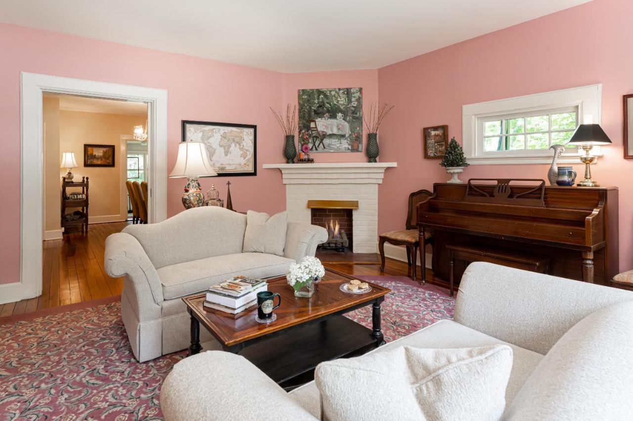 Pinecrest Bed & Breakfast Asheville Esterno foto