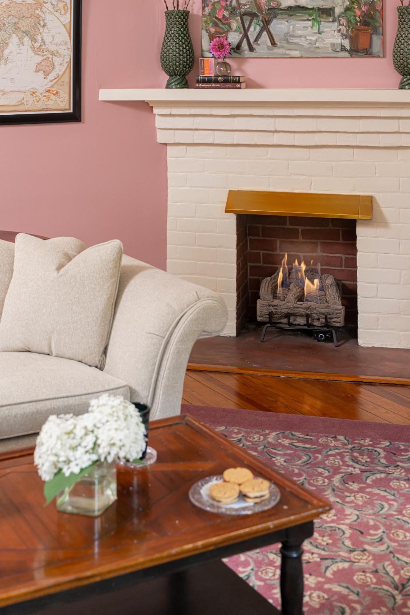 Pinecrest Bed & Breakfast Asheville Esterno foto