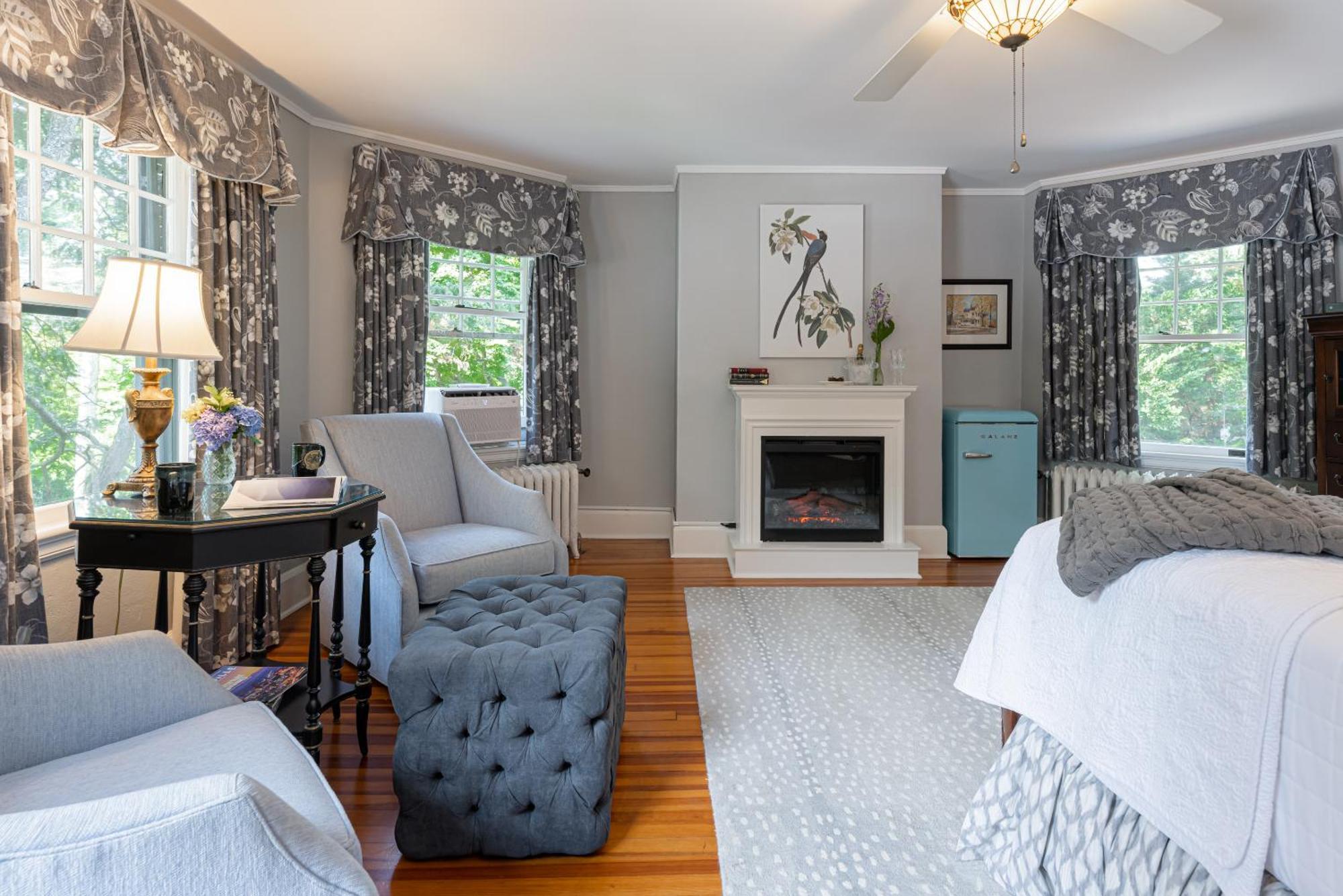 Pinecrest Bed & Breakfast Asheville Esterno foto