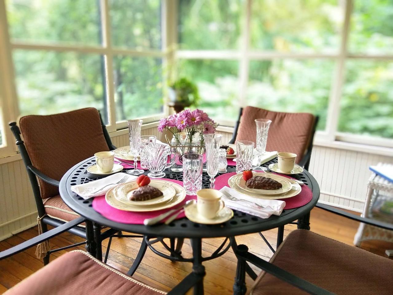 Pinecrest Bed & Breakfast Asheville Esterno foto